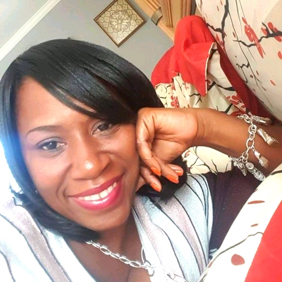 Interior designer - Picture 1 of 1